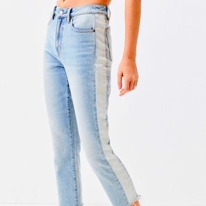 pacsun light wash jeans